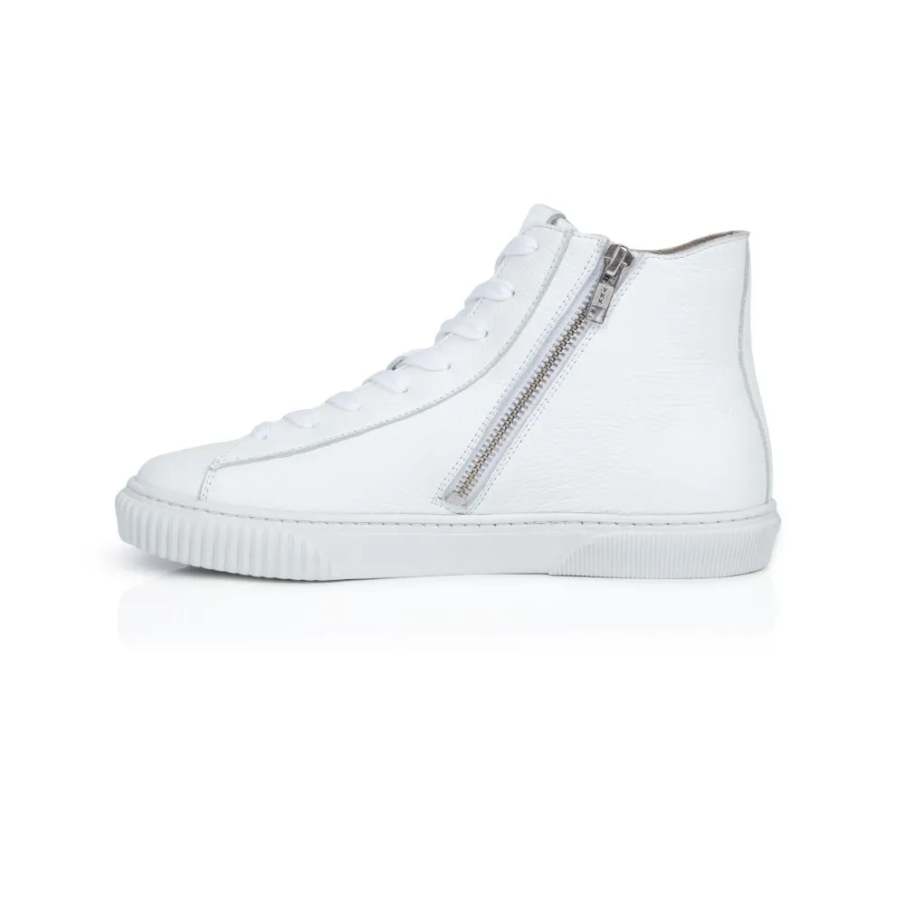 Basquette: Pure White High Top Trainers