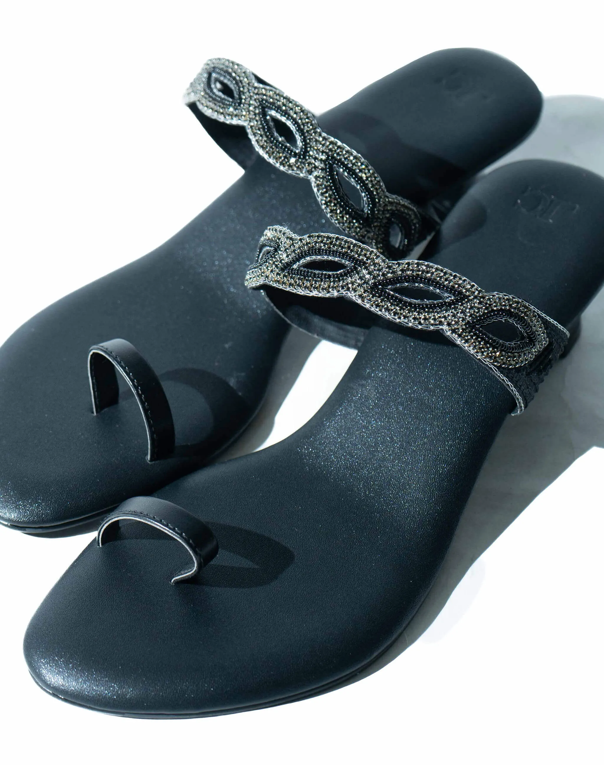 Sandal mid heel - Beaded toe-ring