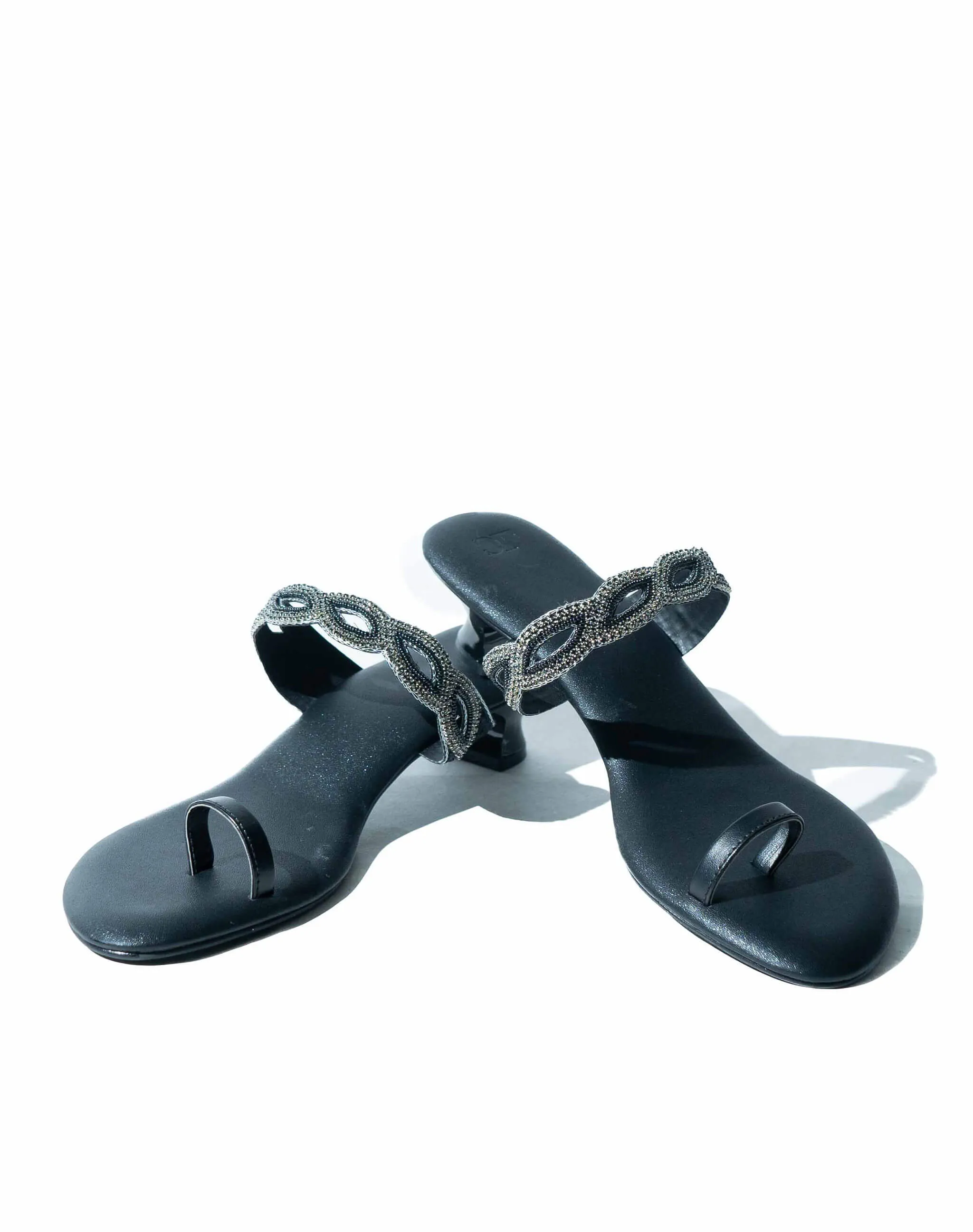 Sandal mid heel - Beaded toe-ring
